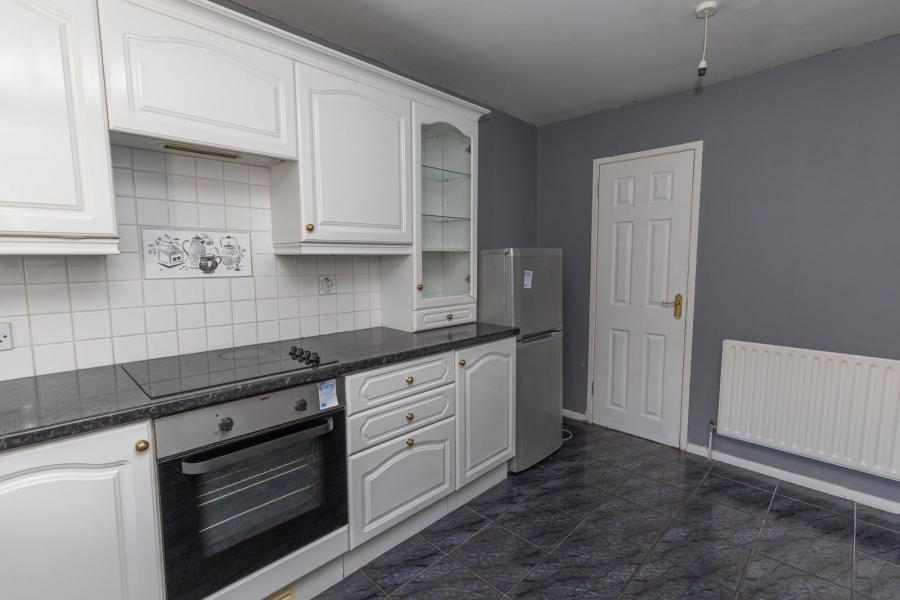 64 Carrickbawn Park
