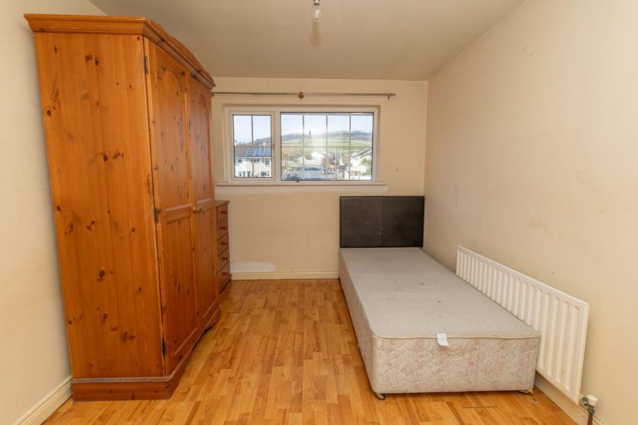 64 Carrickbawn Park
