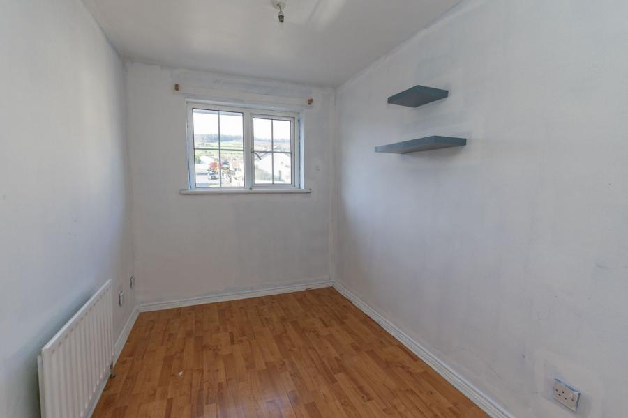64 Carrickbawn Park