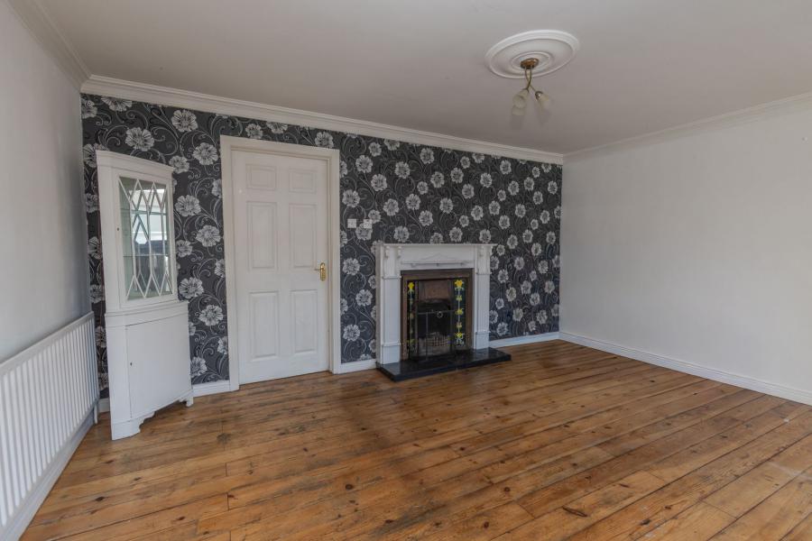 64 Carrickbawn Park