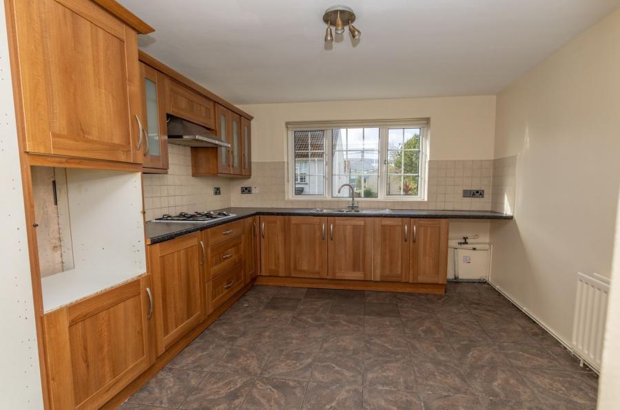 57 Clermont Gardens