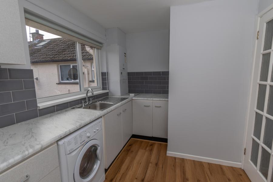 64D Lower Dromore Road