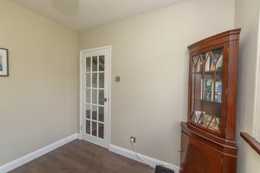 17 Rosswood