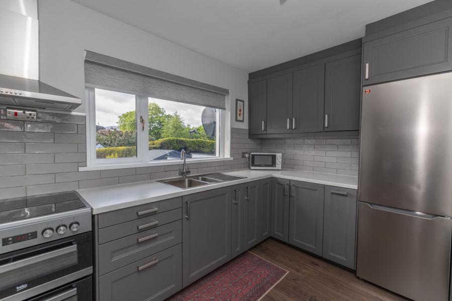 17 Rosswood
