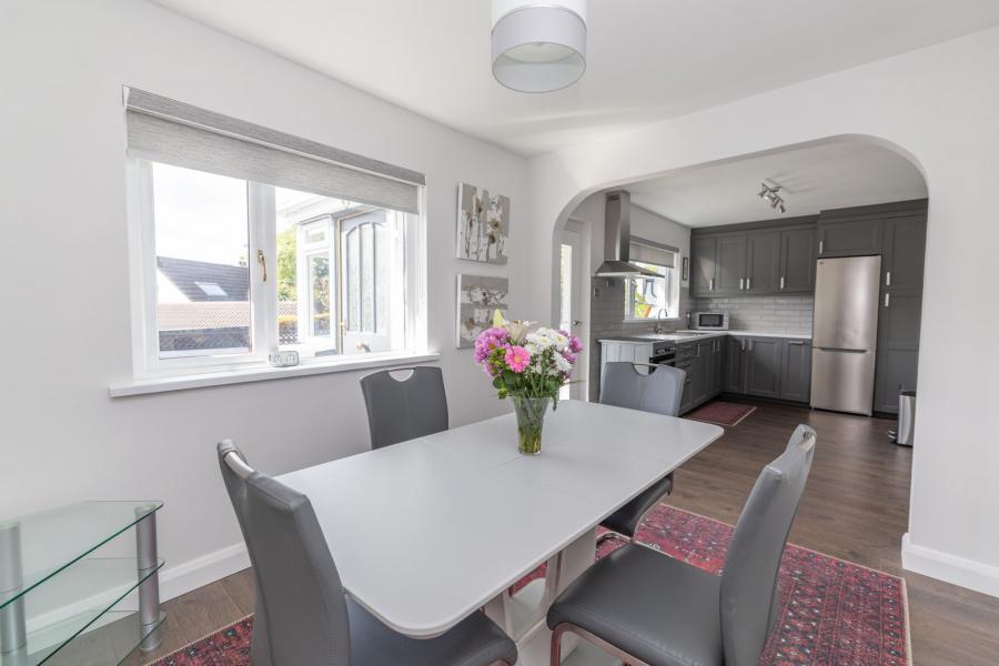 17 Rosswood