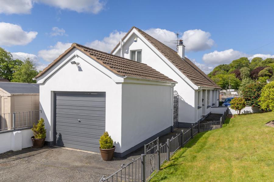17 Rosswood