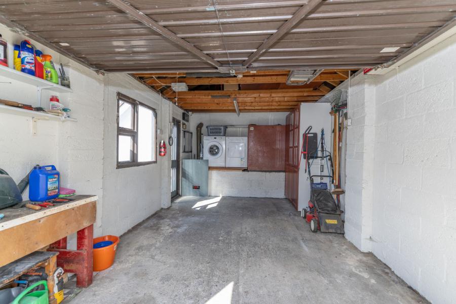 17 Rosswood