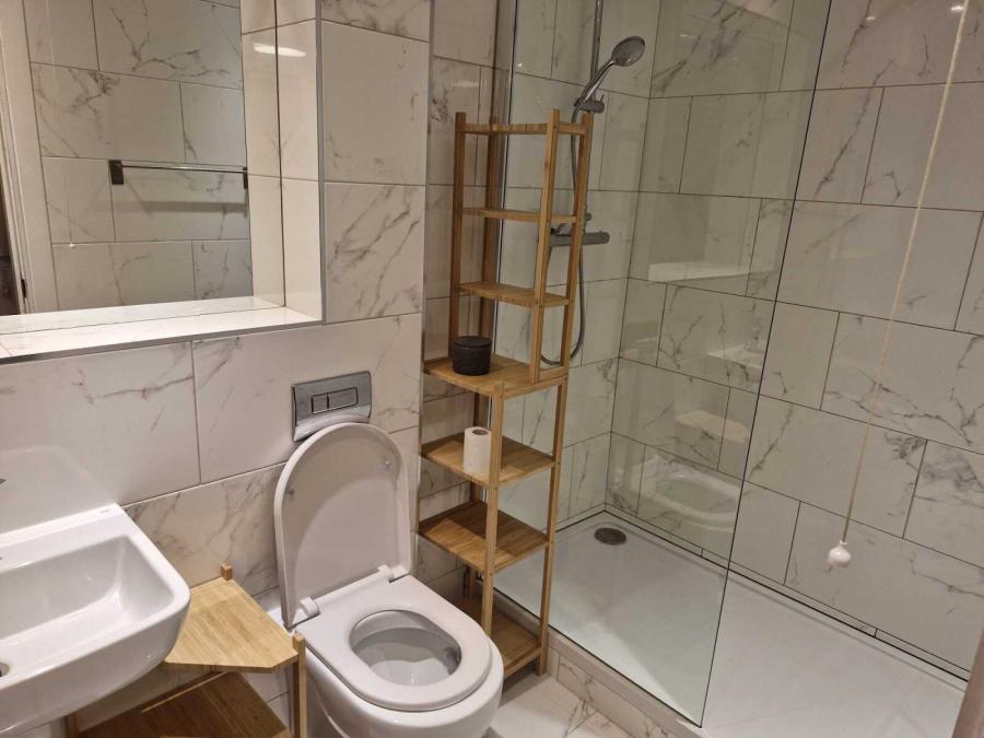 Apt 2 Slieve Mara House, 12 Great Georges Street