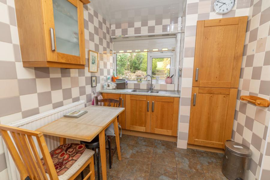 10 Upper Dromore Road