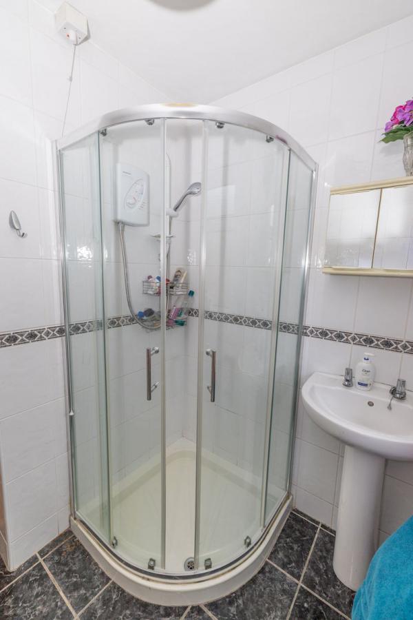 10 Upper Dromore Road