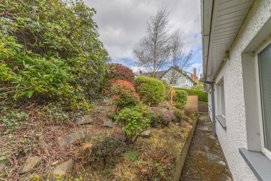 10 Upper Dromore Road