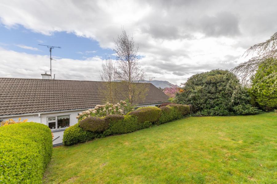 10 Upper Dromore Road