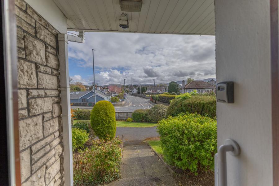 10 Upper Dromore Road