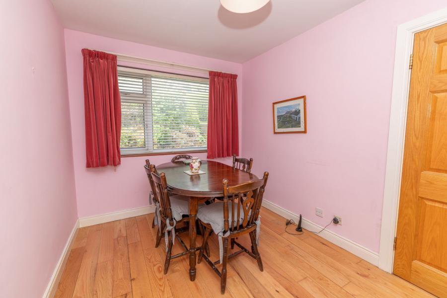 10 Upper Dromore Road