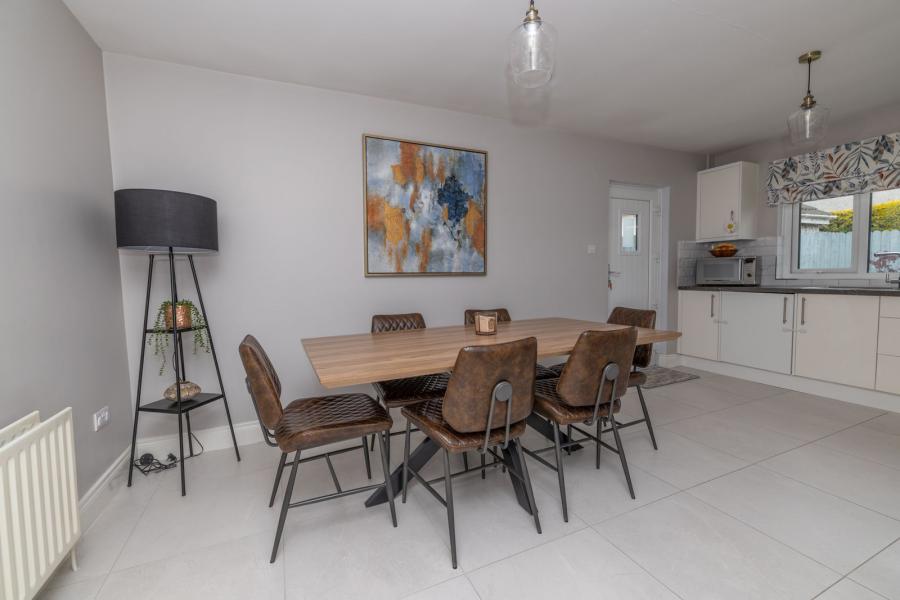 1 Ashley Court