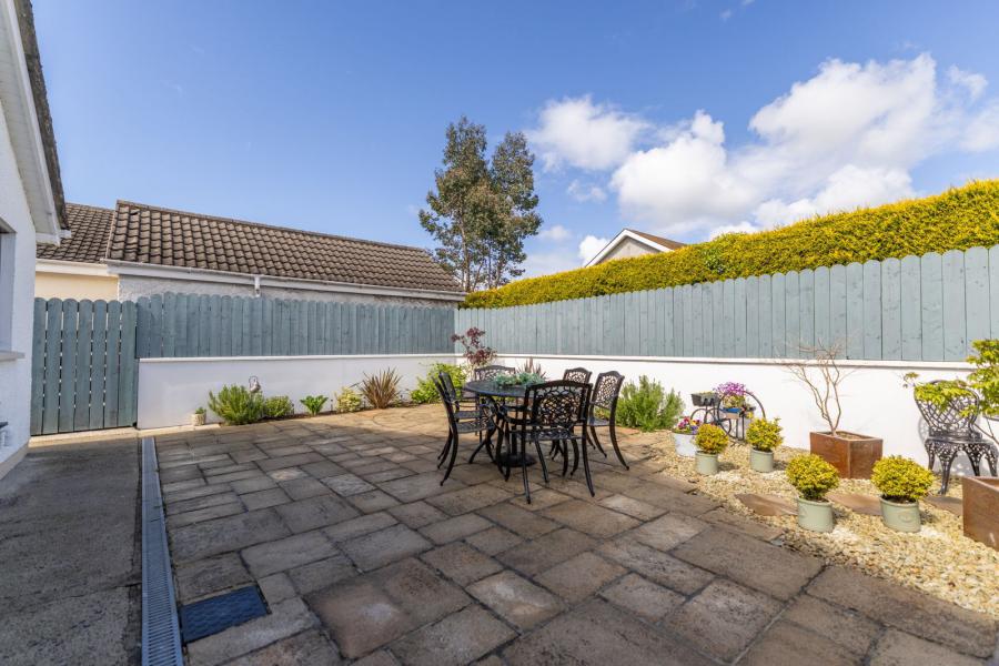 1 Ashley Court