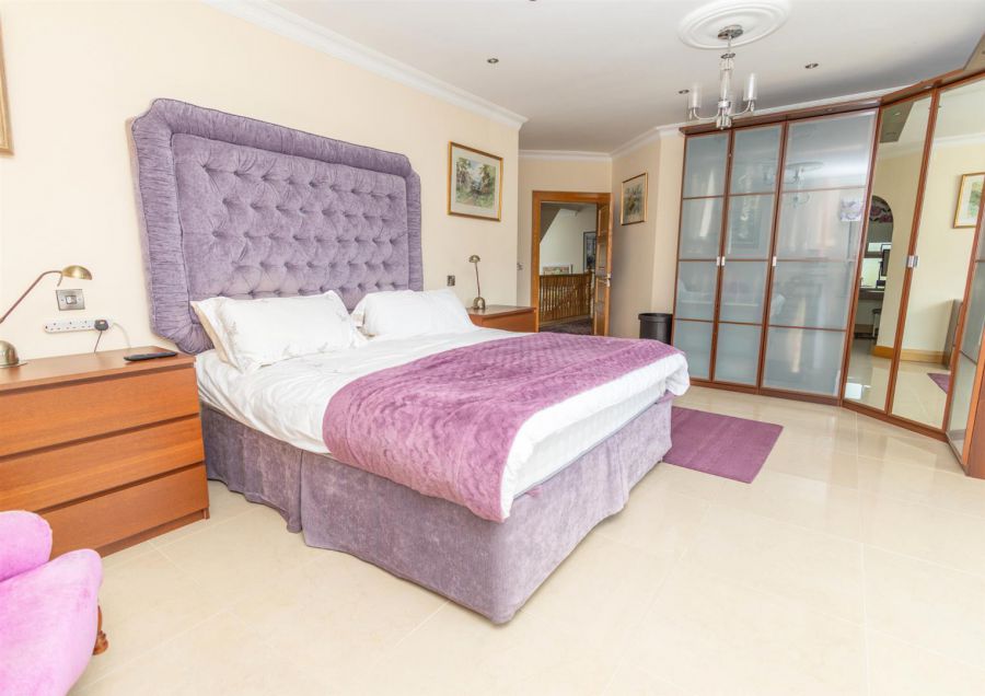 The Orchard, 9b Well Road