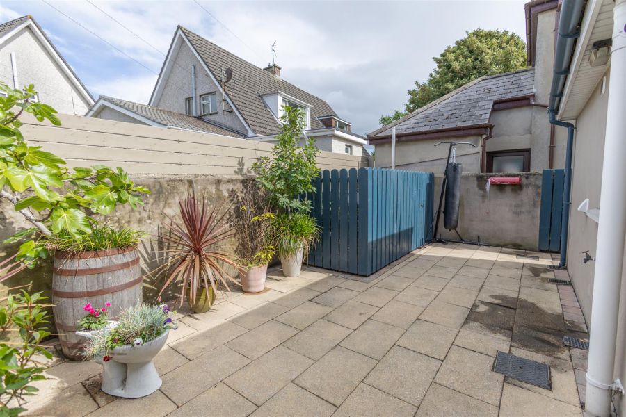 2 Great Georges Avenue