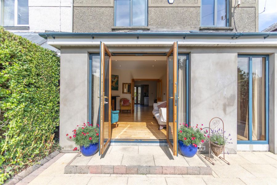 2 Great Georges Avenue
