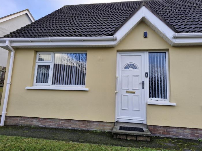 10 Carrickree,warrenpoint, newry, BT34 3FA