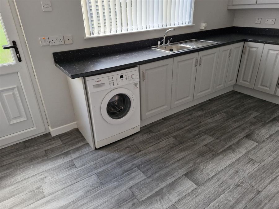 10 Carrickree