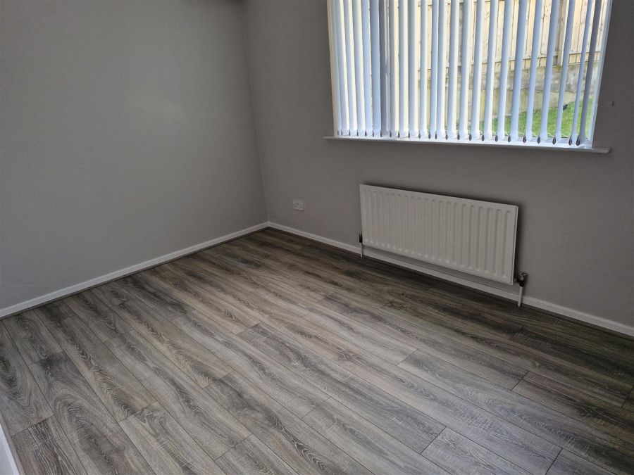 10 Carrickree