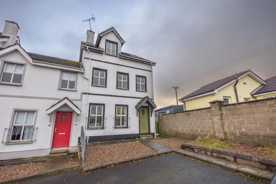 14 Chapel Hill Mews