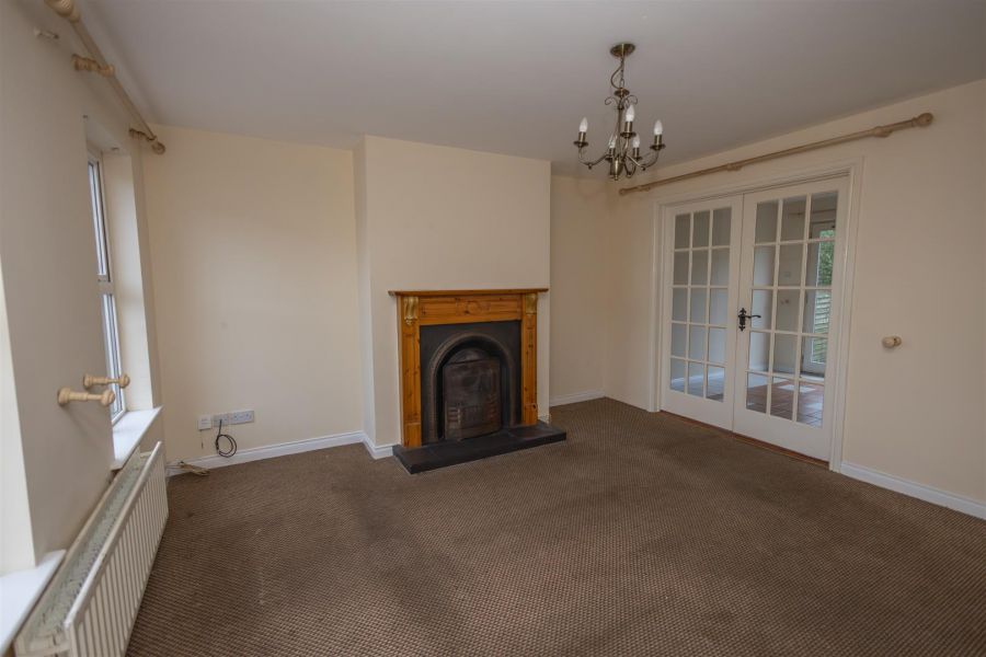 14 Chapel Hill Mews