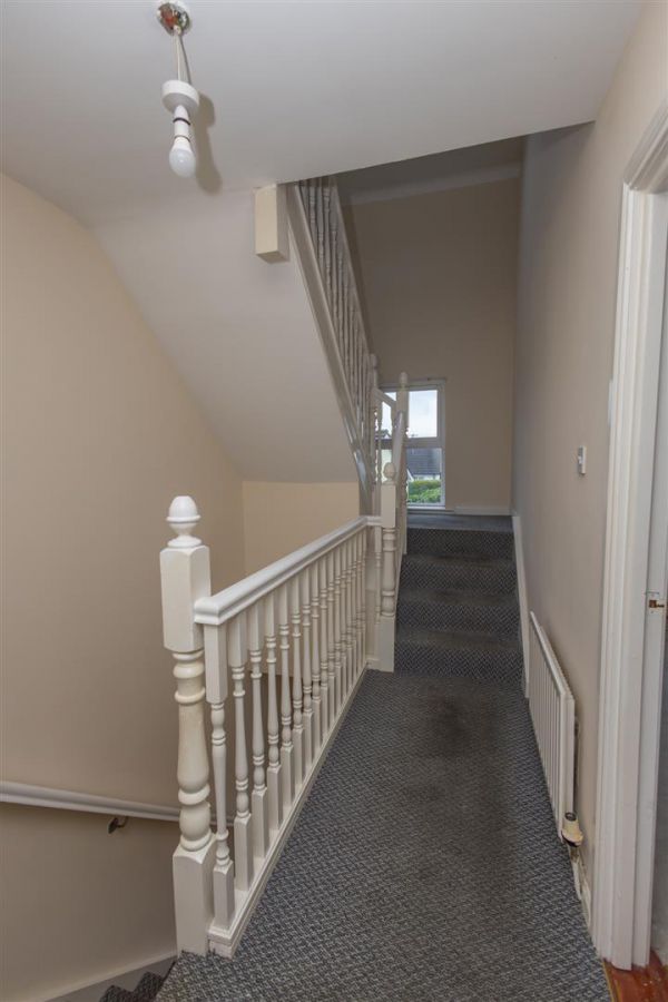 14 Chapel Hill Mews