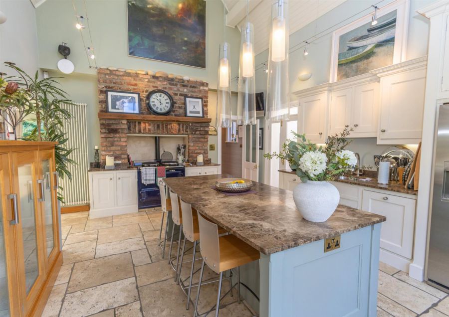 The Pines, 10 Rostrevor Road