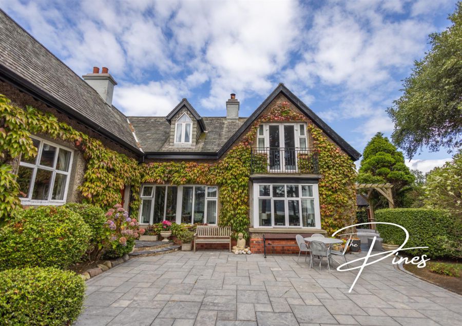 The Pines, 10 Rostrevor Road