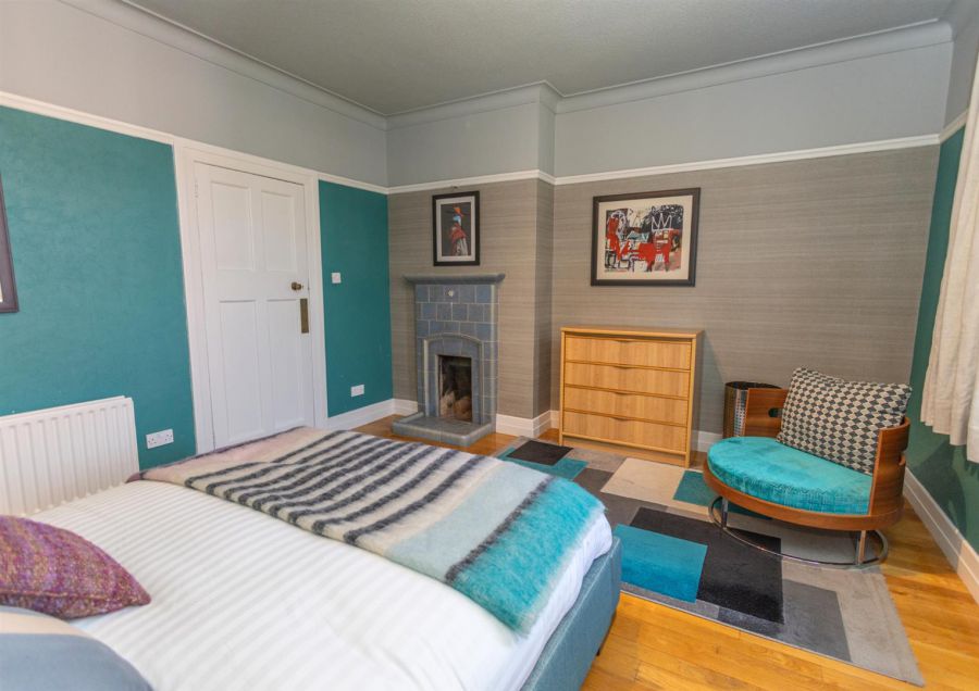The Pines, 10 Rostrevor Road