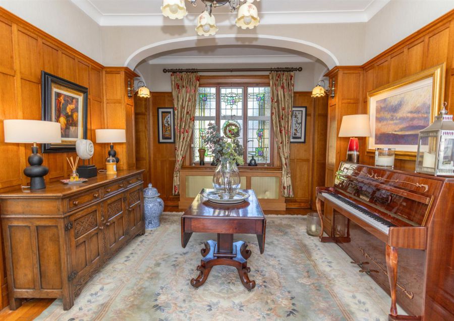 The Pines, 10 Rostrevor Road