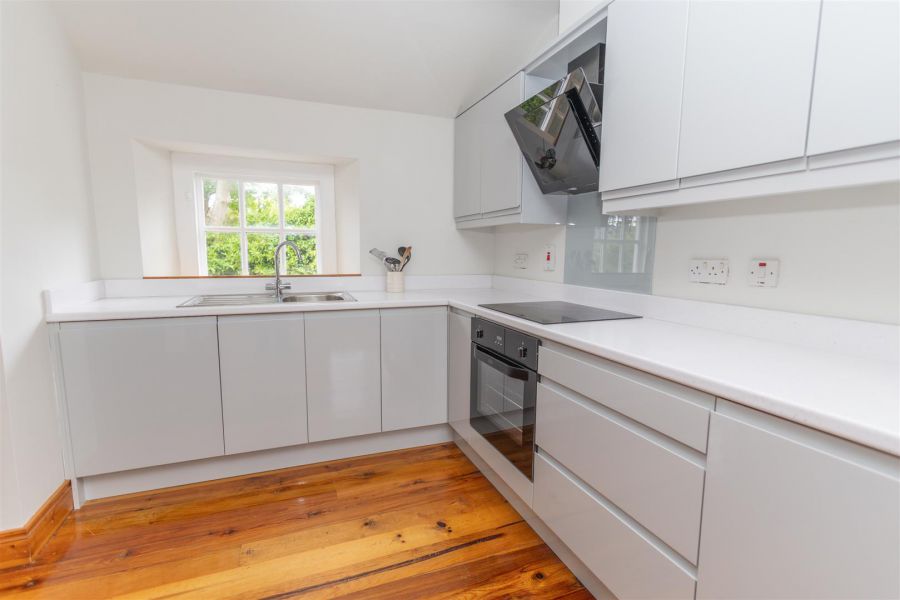 4 The Orchard, St. Leonards