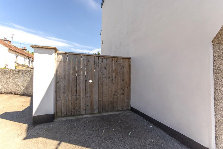 68 Charlotte Street