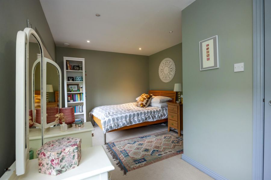 Lisnegar, 23 Well Road