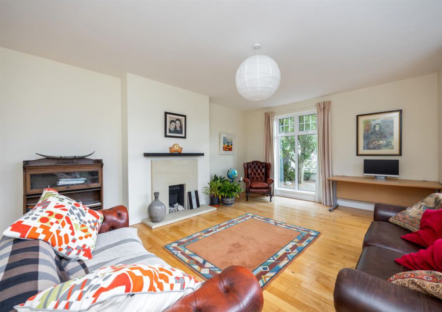 7 Seafields Avenue