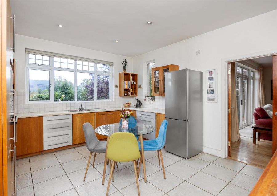 7 Seafields Avenue