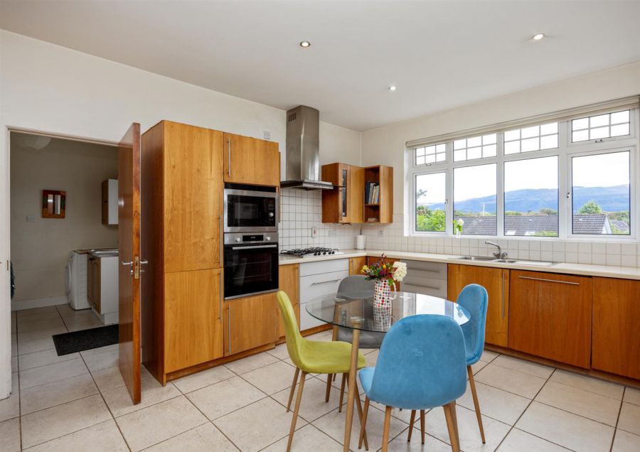 7 Seafields Avenue