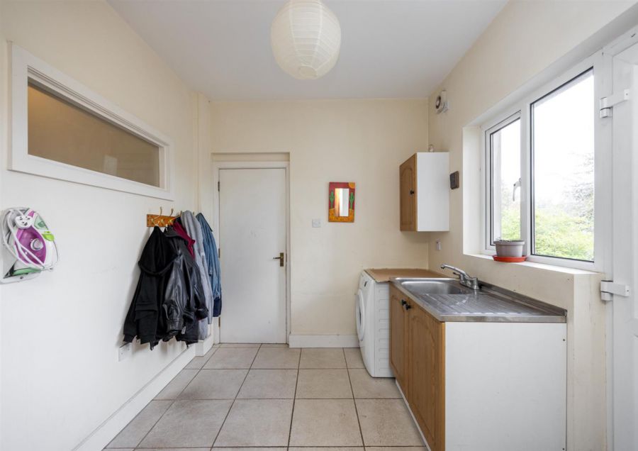 7 Seafields Avenue