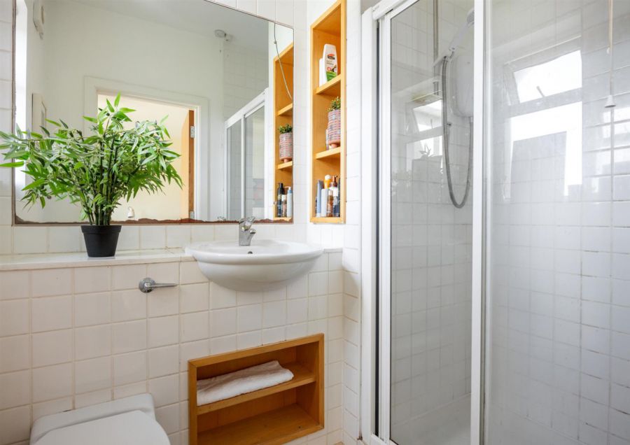 7 Seafields Avenue