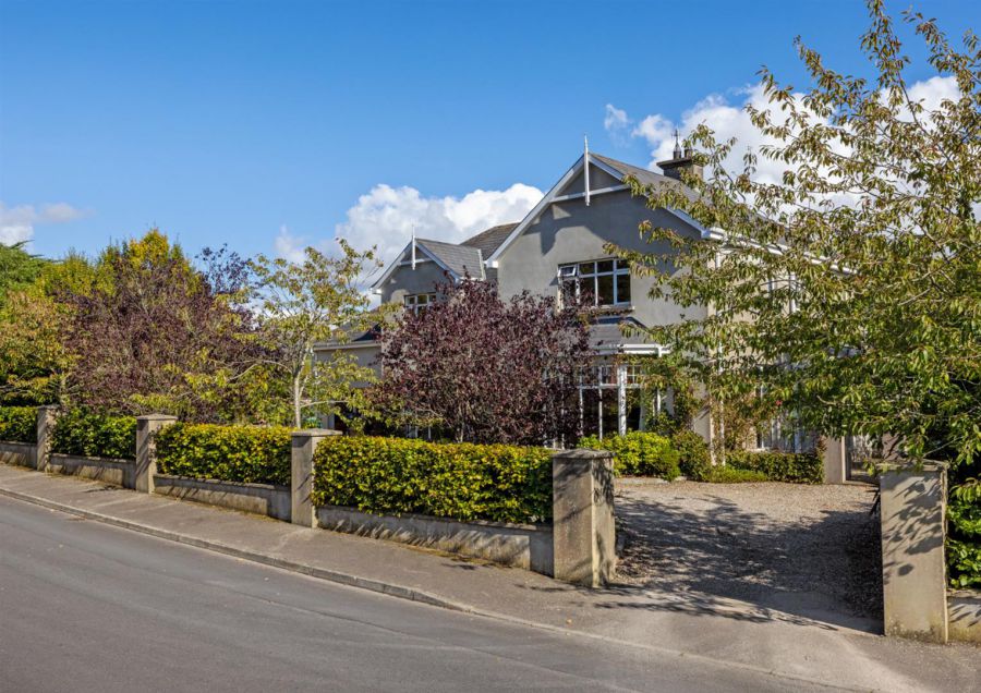 7 Seafields Avenue