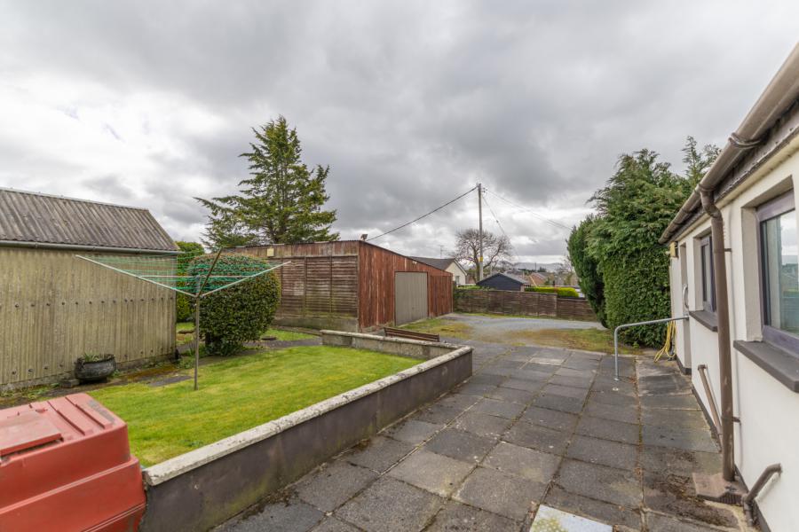 6 Iveagh Bungalows