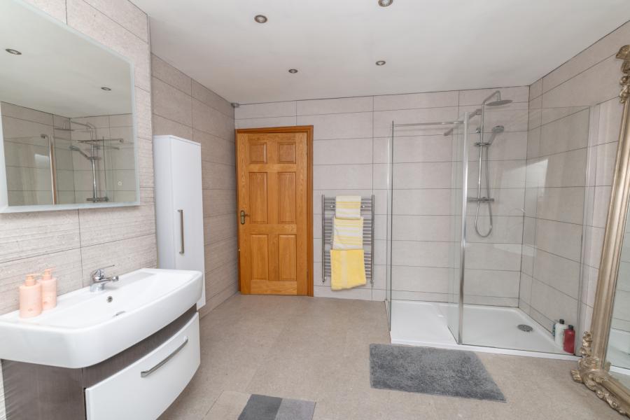 38A, Stewarts Road