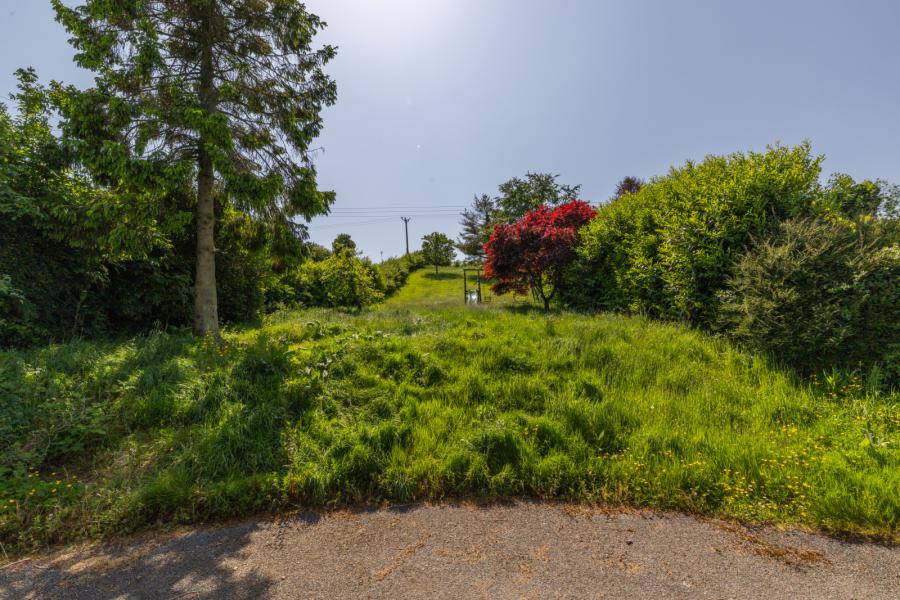 28 Magheratimpany Road