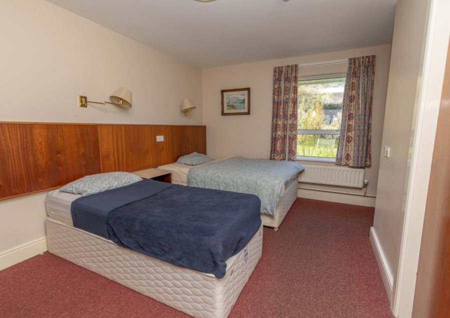 Glenada, 29 South Promenade