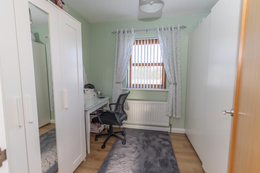 30 Cairn Grove 30 Cairn Grove