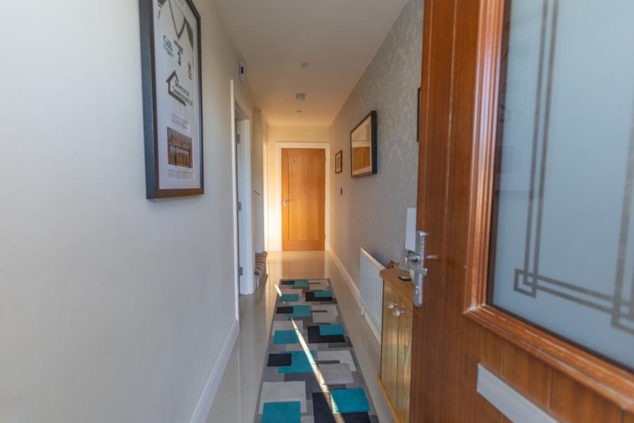30 Cairn Grove 30 Cairn Grove