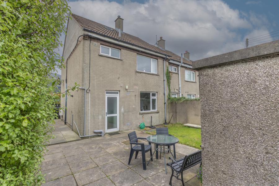 45 Dunwellan Park