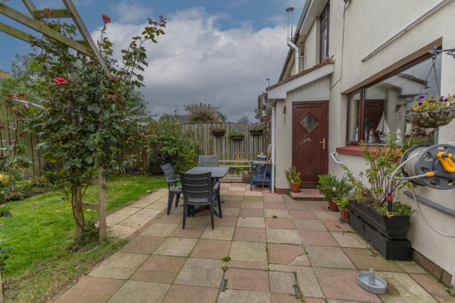 32 Corrigs Avenue